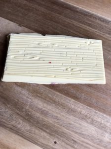 Gourmet Chocolate Bar / Raspberry and Pistachio / Woodgrain design / small - Image 5