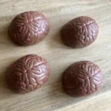 Biscoff Crispy Milk Chocolate Brain - Image 2