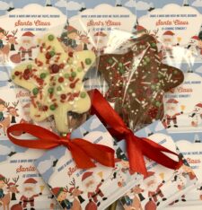 Wish Upon A Star Chocolate Lollipop - Image 2