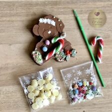 Decorate your own Chocolate Teddy Bear Kit - Image 3
