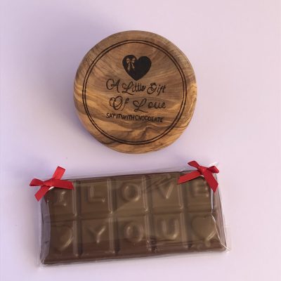 Chocolate Bar saying “I love you”