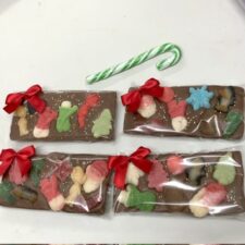 Merry Xmas Luxury Chocolate Bar - Image 2