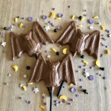 Bat shaped chocolate lollipops x 3