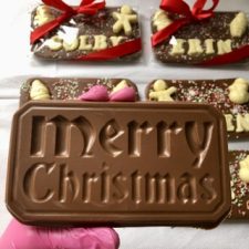 Festive personalised chocolate bar - Image 2