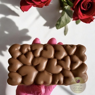 Bubble Hearts Milk Chocolate Bar